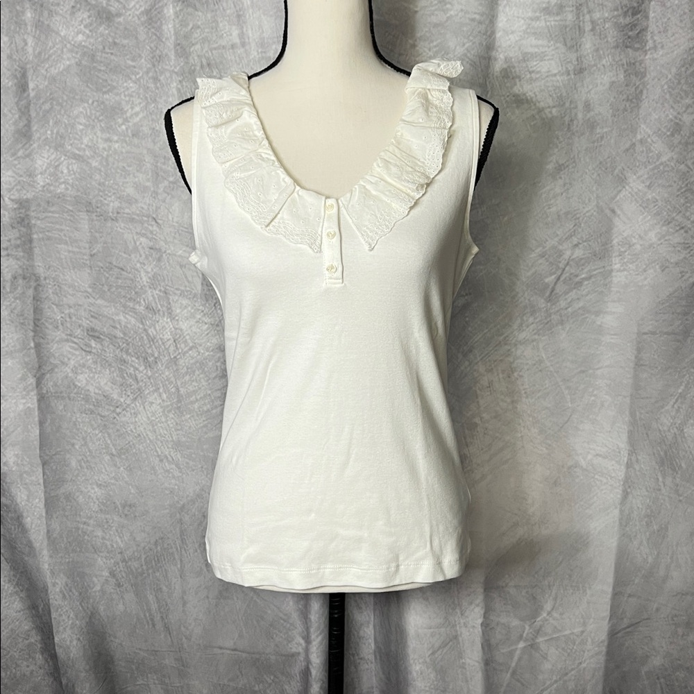 Chaps Denim Petite White Ruffle V-Neck Tank With Button Detail - size PL